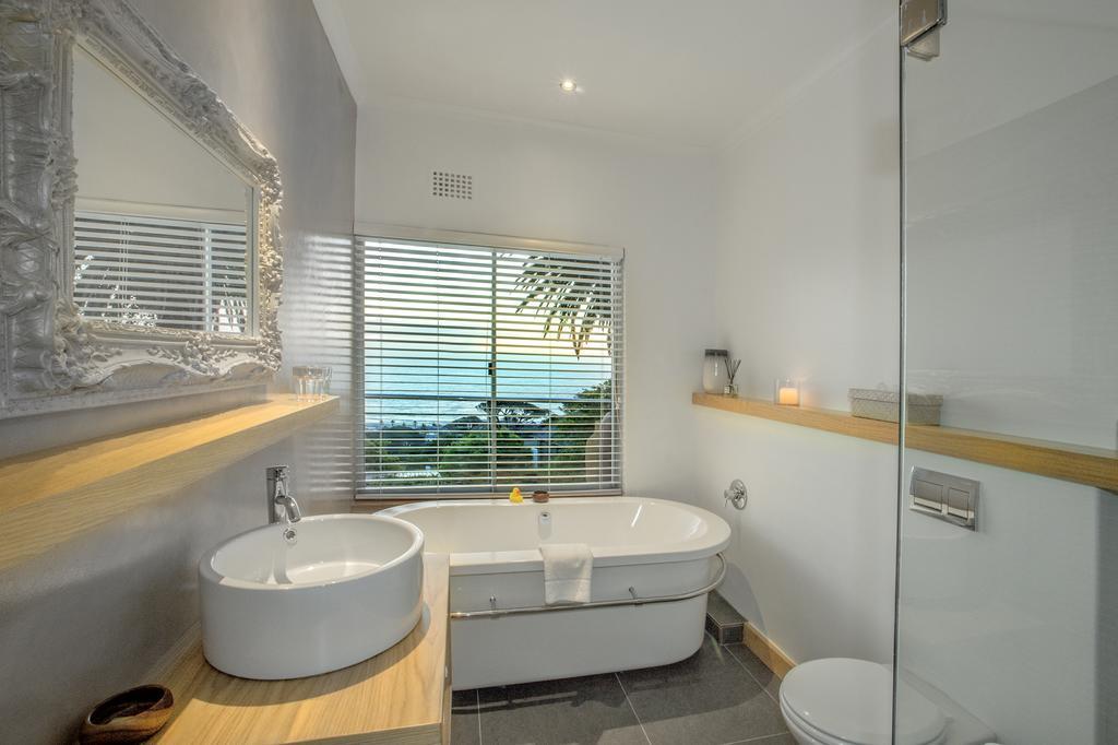 Atholl House Hotel Camps Bay Екстериор снимка